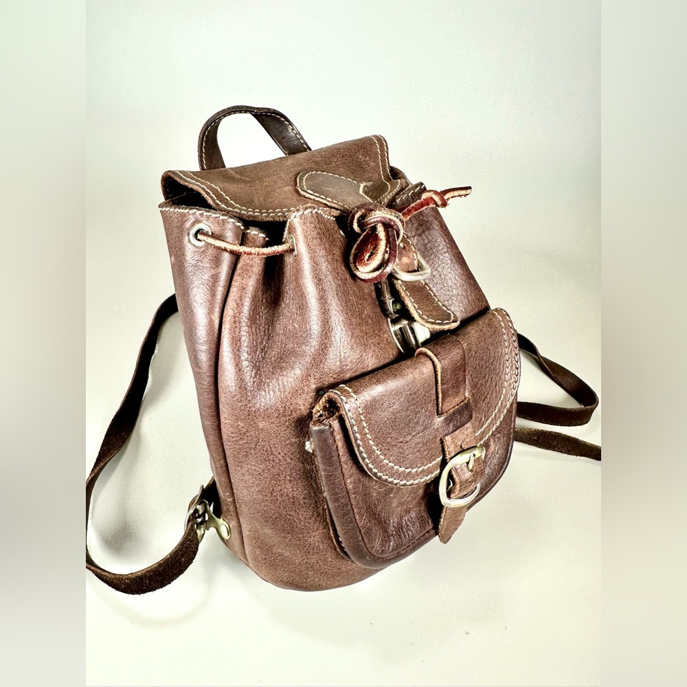 Roots Women’s Vintage Genuine Leather Mini Backpack - Picture 6 of 12